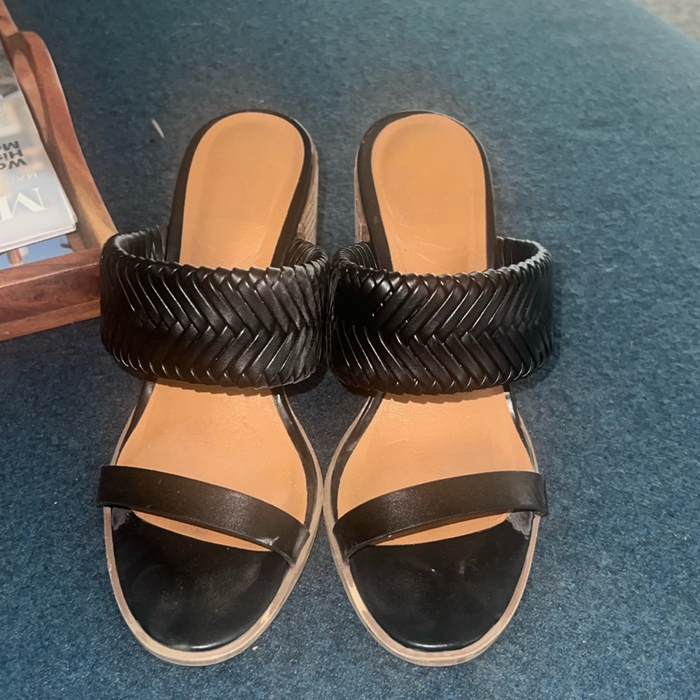 Chunky Braid Leather Sandal 👡